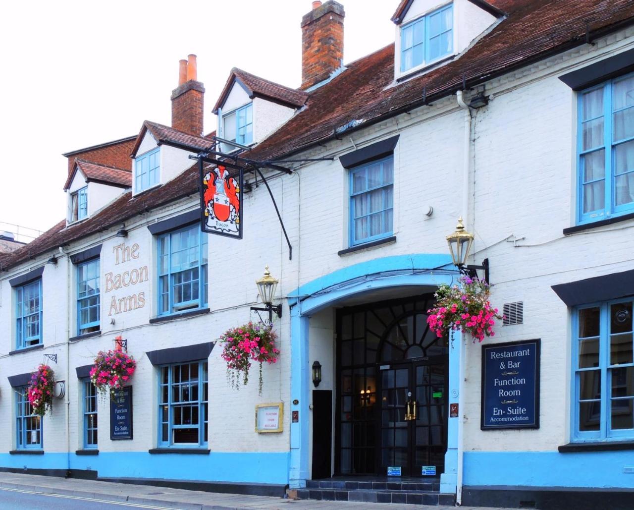 Отель Bacon Arms, Newbury Ньюбери Экстерьер фото